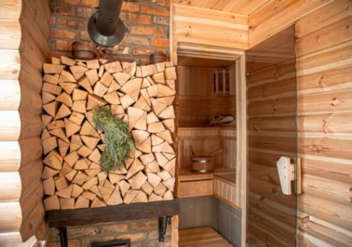 Safety Considerations When Choosing Wood for Wood-Burning Saunas